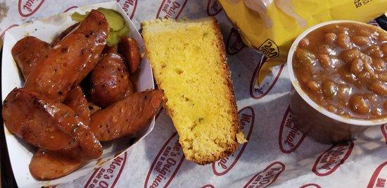 Moe's Original Bar B Que